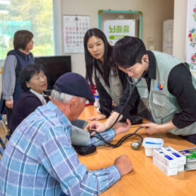 대한항공, 1사1촌 자매결연 마을서 가을 수확철 맞아 농촌 일손돕기 활동 실시