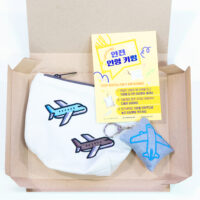 대한항공·아시아나항공, 기내 테이블보·폐유니폼 ‘업사이클링’… 기부 행사 진행