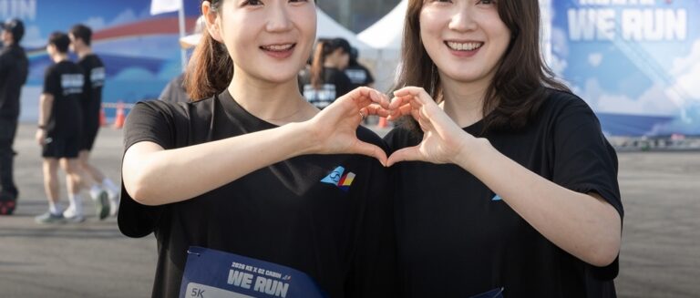 [KE LIVE] 발걸음 위에 쌓인 나눔, 하나의 하늘을 향해 달리다