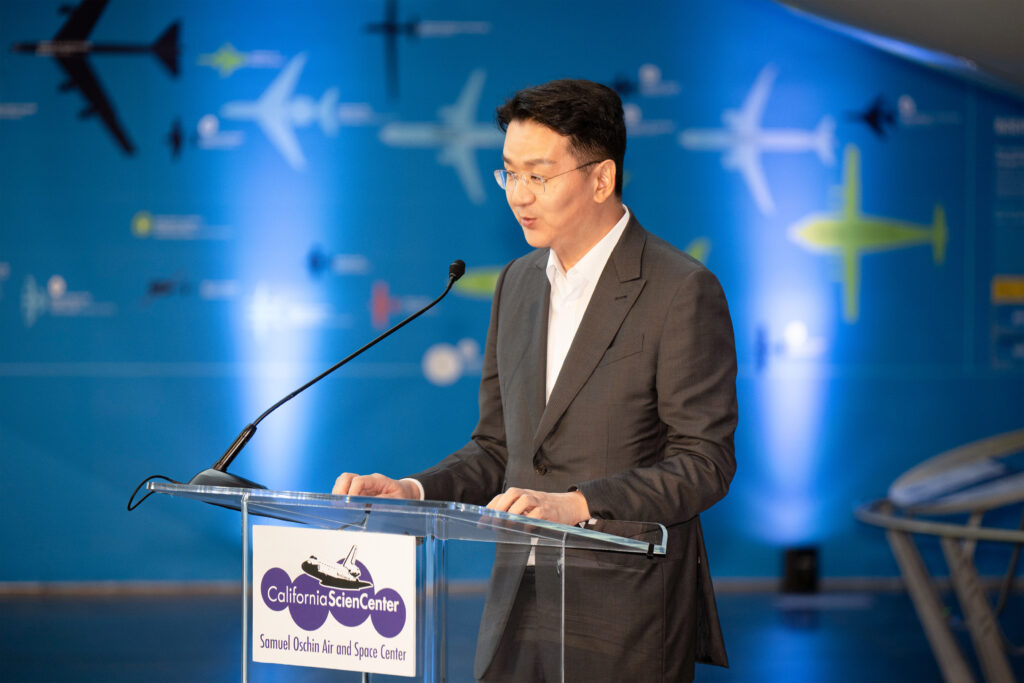 기념사를 하고 있는 조원태 한진그룹 회장